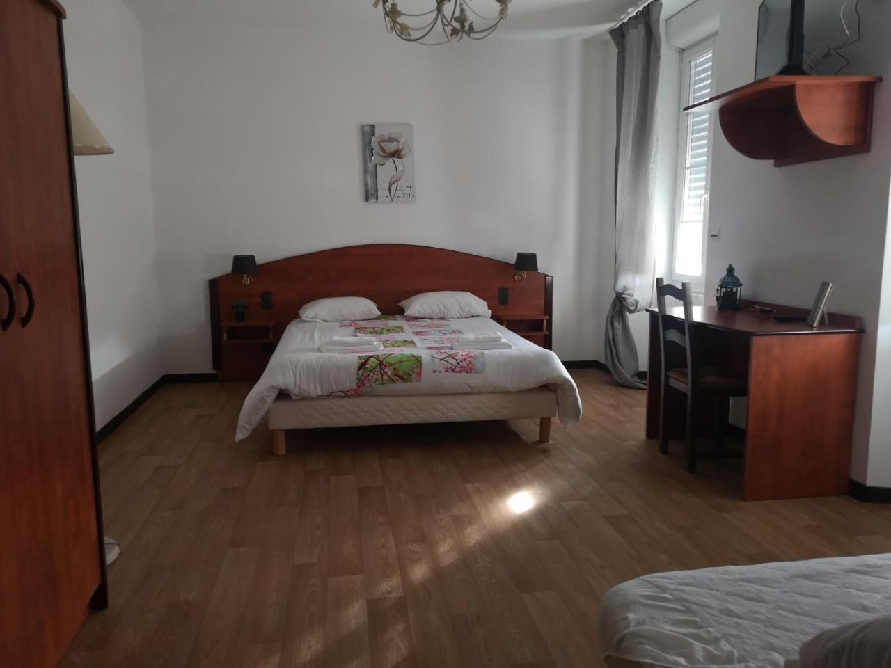 Hotel Castel D'Olmes Tabre Eksteriør billede